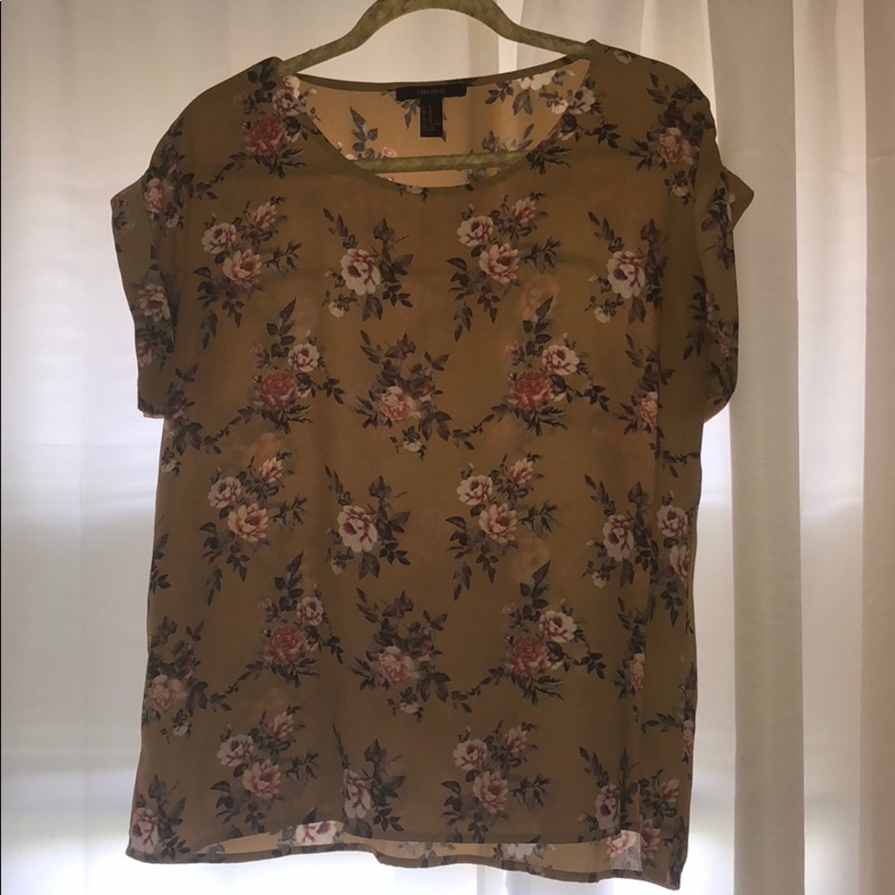 Floral short sleeve shirt